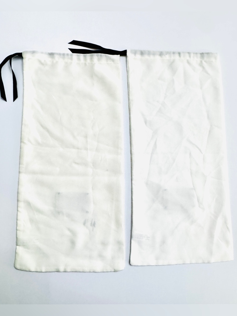 Gucci White Satin Dust Bags Set of 2-Authentic Storage Bag with Drawstring 17x8 - Picture 3 of 12